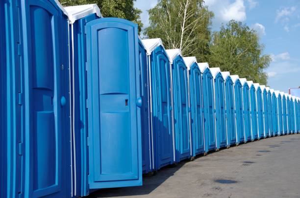 Professional porta potty rental in Farmington, IL